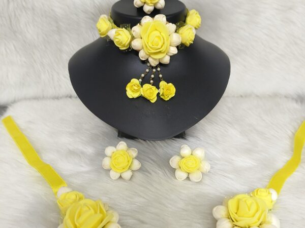 Flower Jewellery Set - CH1 A