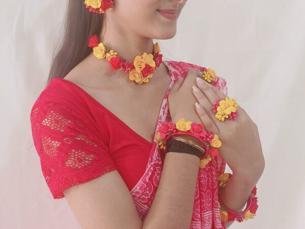 Radha Flower Jewellery - R2